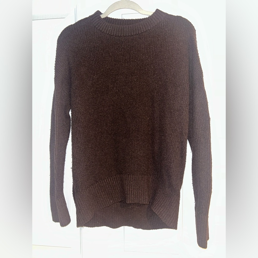Women’s Brown old navy Sweater